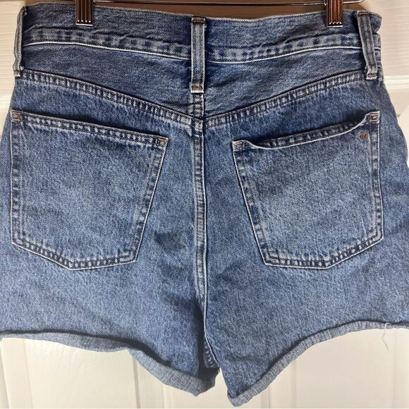 Madewell Mom Jean Short in Streamside Wash‎ Size 27 - Picture 8 of 9